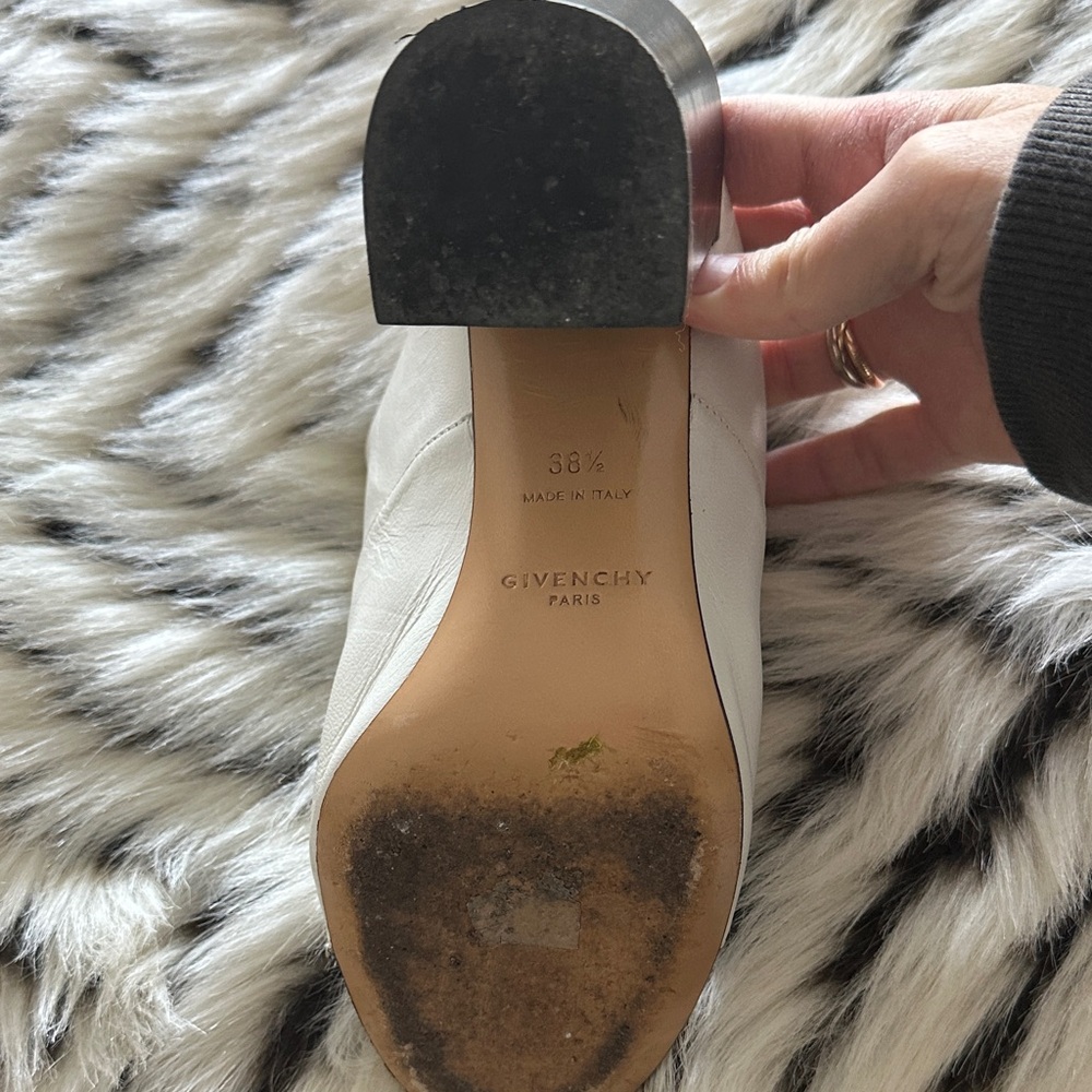 Givenchy Cream and Gold Mules - Picture 5 of 6